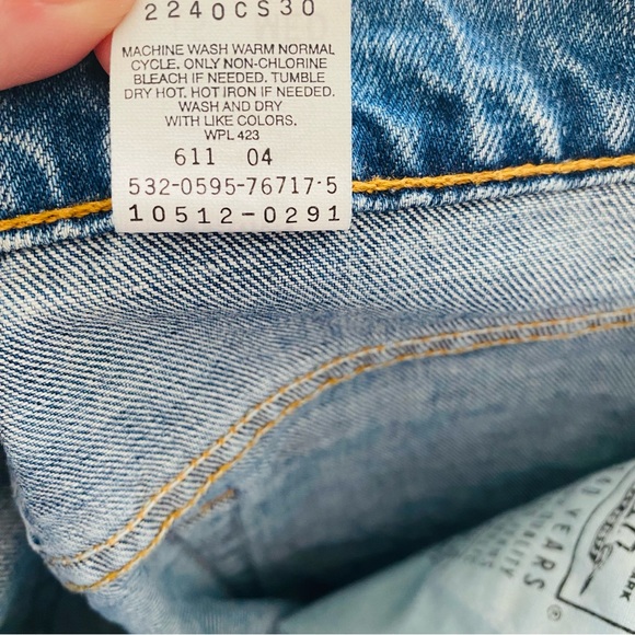 Levi’s RARE Vintage NWT 512 Medium Light Wash Straight Leg Jeans Size 32X31 - Picture 9 of 10